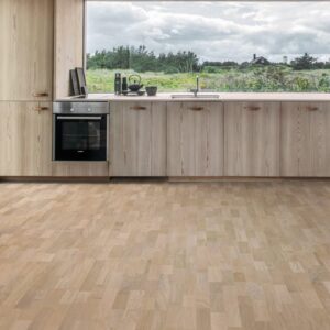 Trägolv KährsEk Mist, Ultramattlackat 3-Stav Parkettgolv