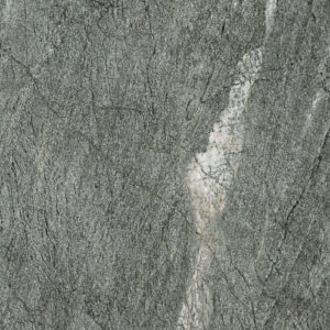 Verde Irish Green 60x120 sågad